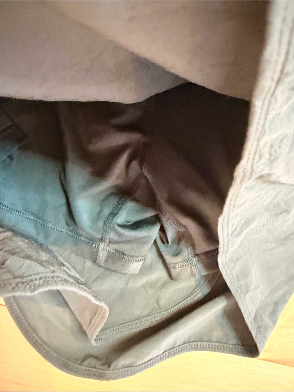 Patagonia Basin Green Fleetwith Skort Size XS - Picture 7 of 7